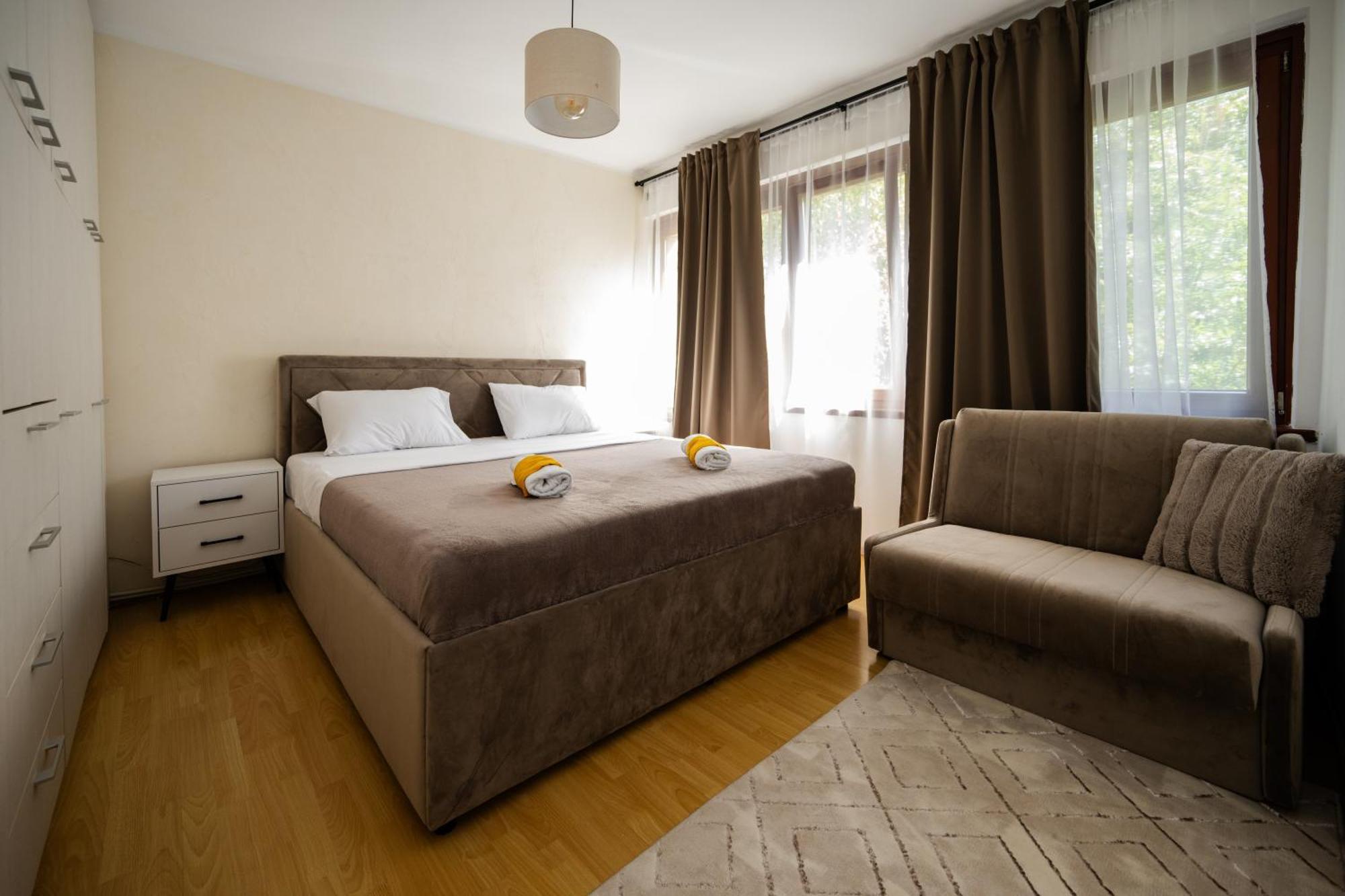 Cozy One-Bedroom Apartment Near City Center Szarajevó Kültér fotó